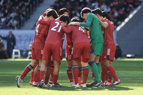 瓦尔迪的故 瓦尔迪的故